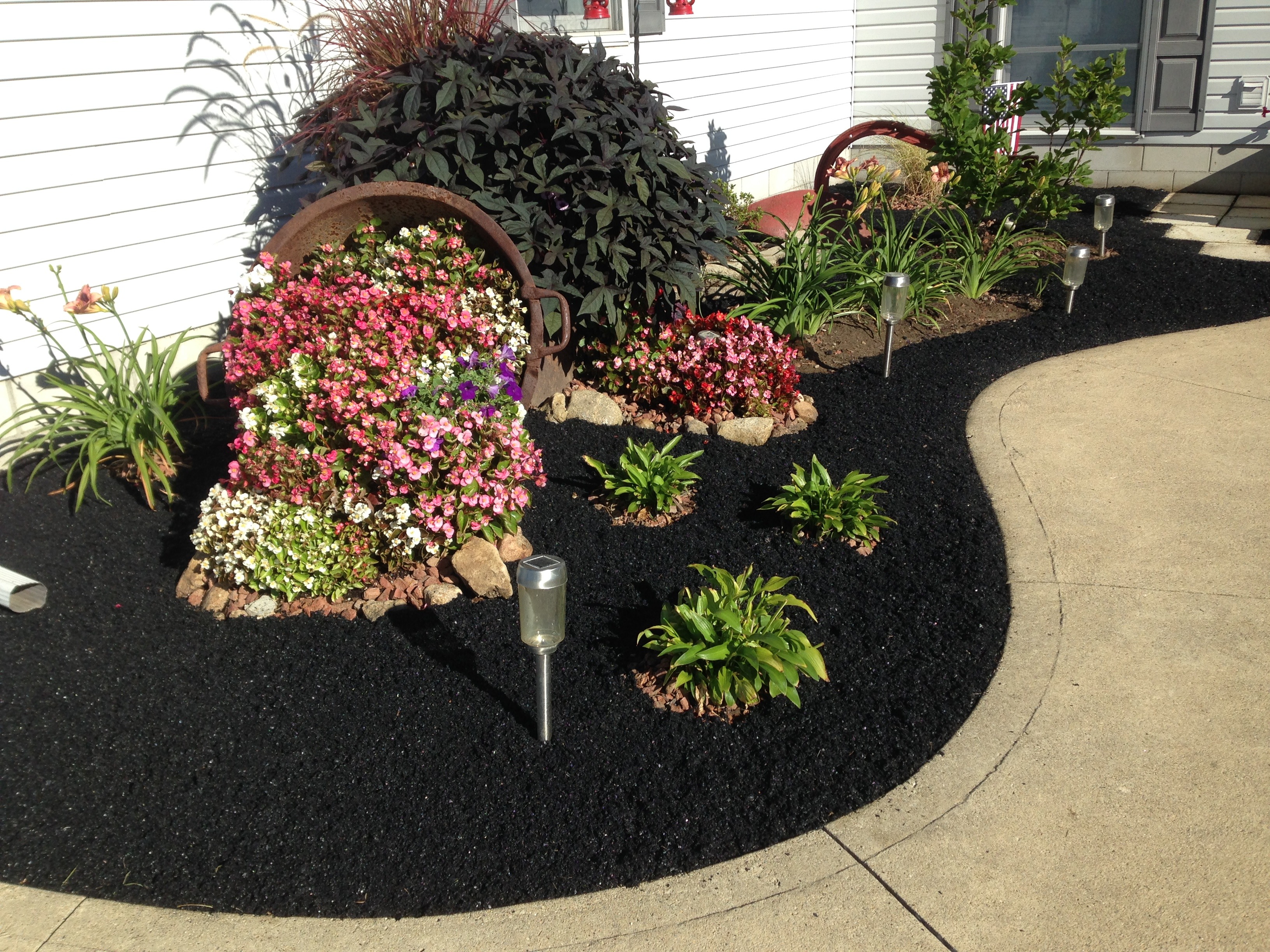 Using Recycled Rubber In A Bonded Landscape Environment From American Recycling Center